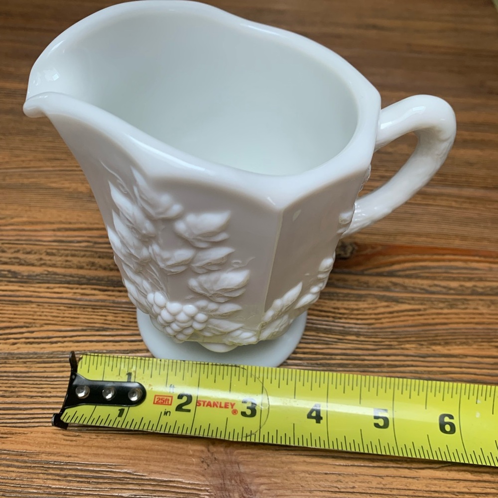 Westmoreland White Milk Glass Creamer - Picture 7 of 12